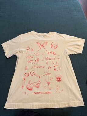 Authentic Chappell Roan Midwest Princess Tour 24 Graphic Tee Large